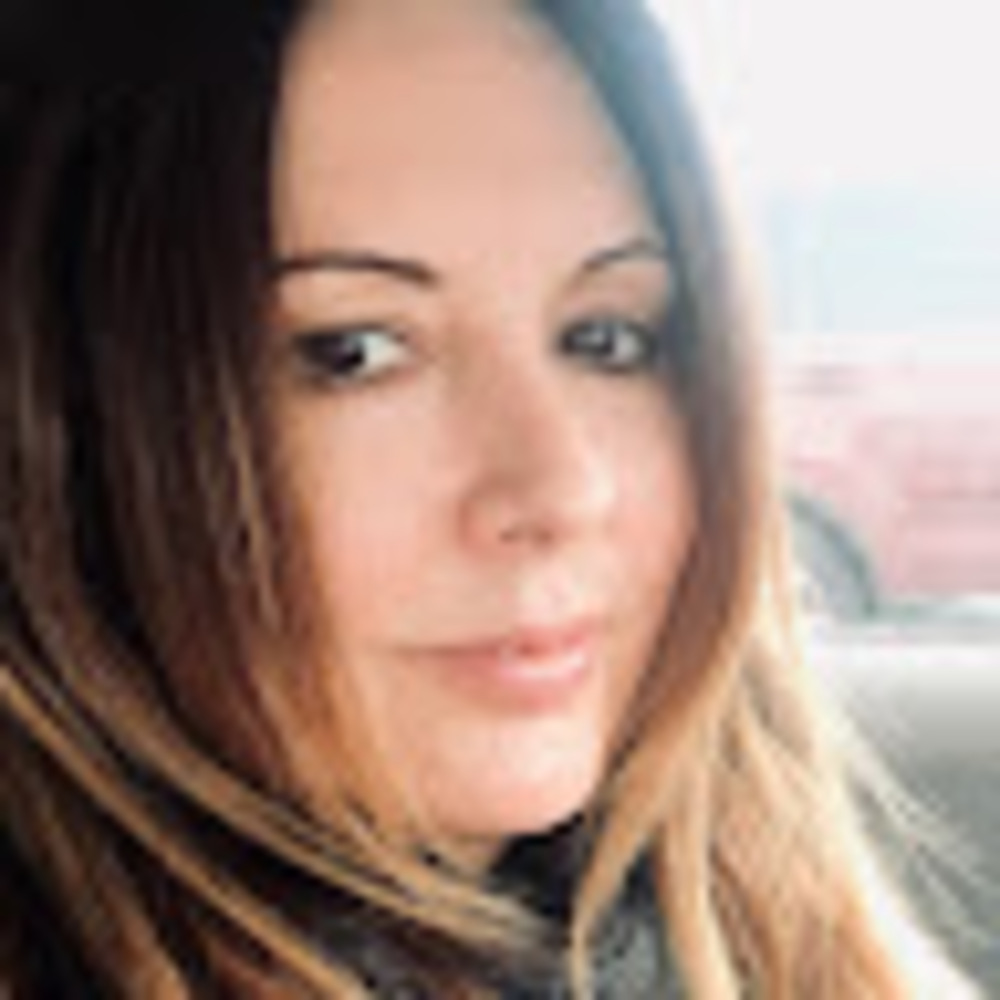 Meet your Posher, Laurel